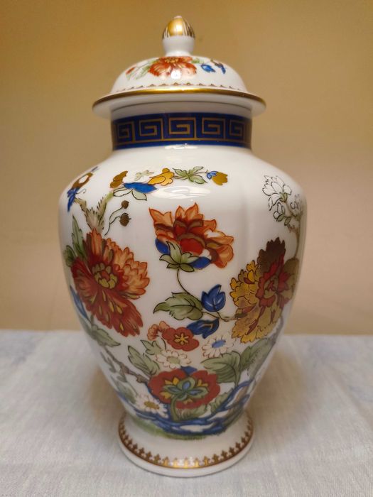 Pote em porcelana Porart com Tampa - Companhia das Índias