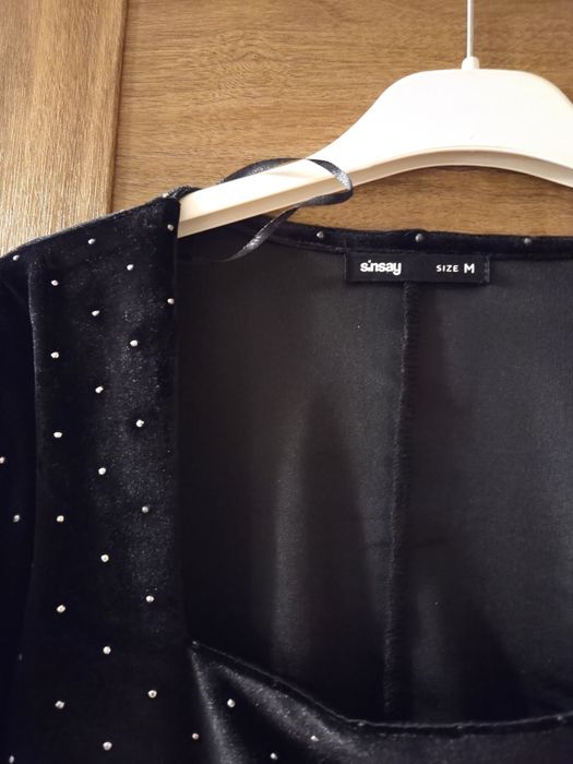 Czarna sukienka mini