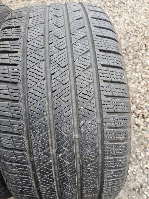 2x 235/35 19 6mm vredestein