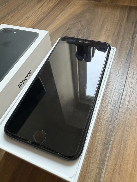 Iphone 7 Plus in original box64586148206339122