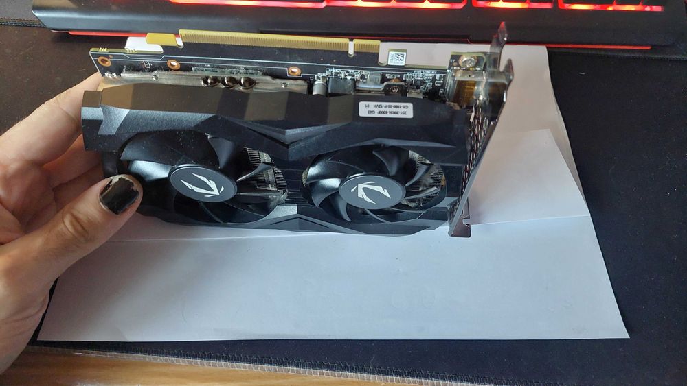 ZOTAC gaming GeForce GTX 1660 SUPER Twin Fan