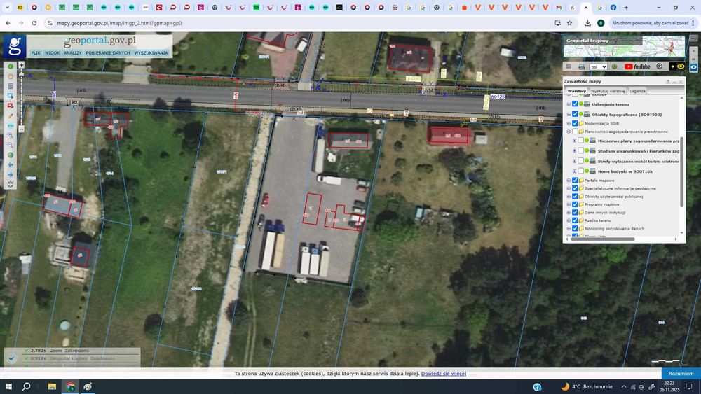 DZIAŁKA 1.38ha  \\ plac ogrodzony 2400m2 utwardzony z domem brama 9m