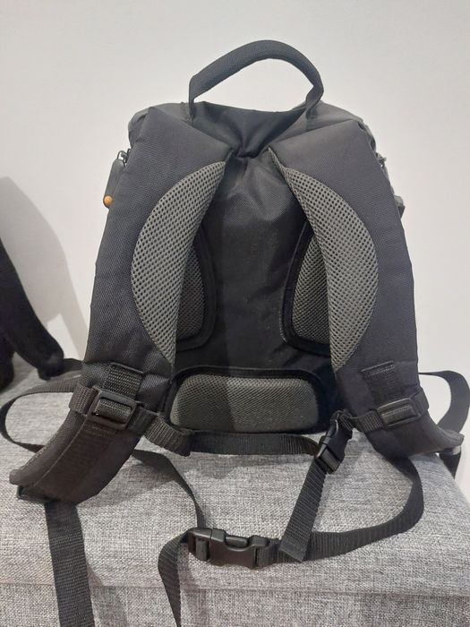 Mochila máquina fotográfica ou de filmar Case Logic