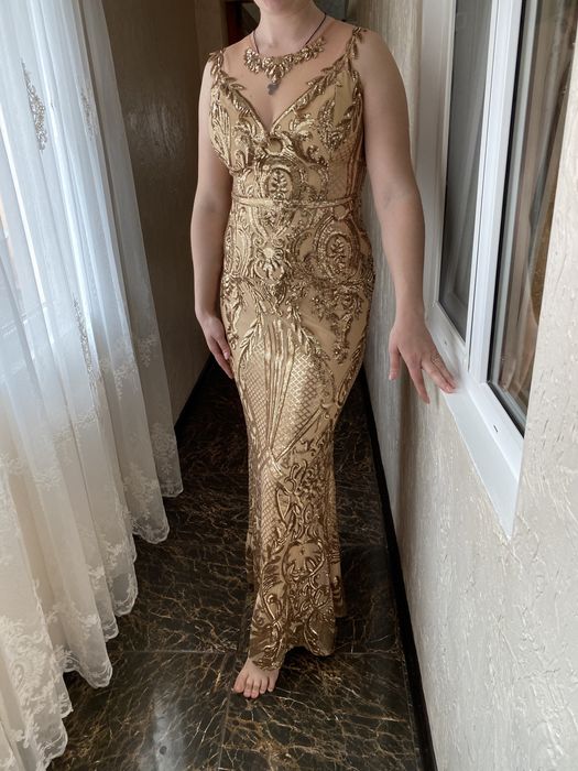 Продам вечірню сукню, підійде для випускного