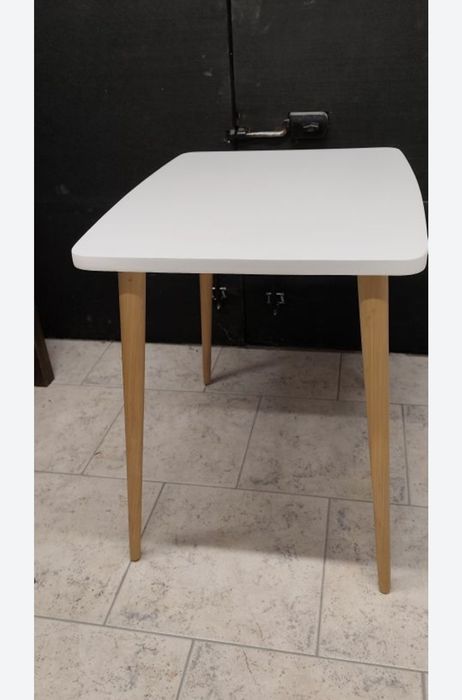 Sprzedam stolik z epoki PRL