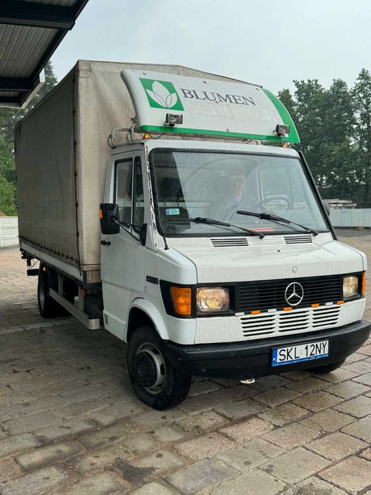 Mercedes-Benz 410D kaczka z windą