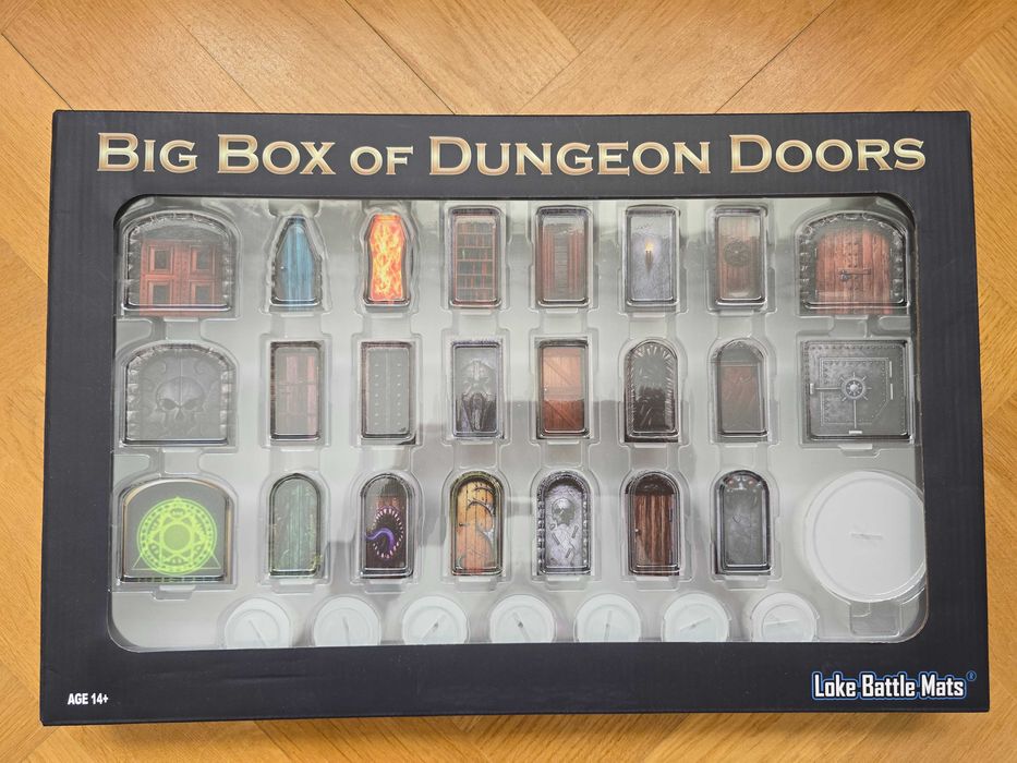 Big Box of Dungeon Doors - Loke Battle Mats