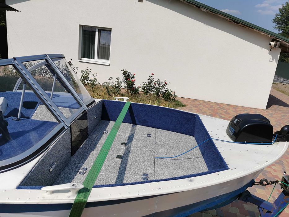 Комплект ЧовенПрогрес 2 м + мотор Parsun 40 + лафет.