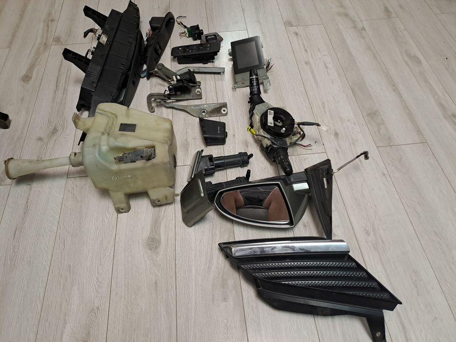 Дзеркало/ Приборна панель Nissan Primera P12