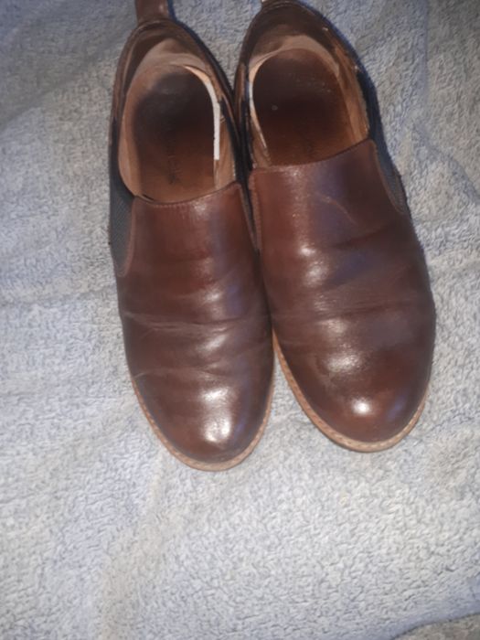 Witam mam do sprzedania buty damskie rozmiar 38 skórzane
