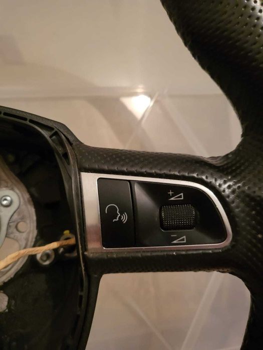 Volante Q5 8R 3 raios sport