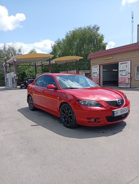 Mazda 3 машина огонь