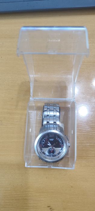 Годинник Swatch Irony Retrograde "Fool Fly"