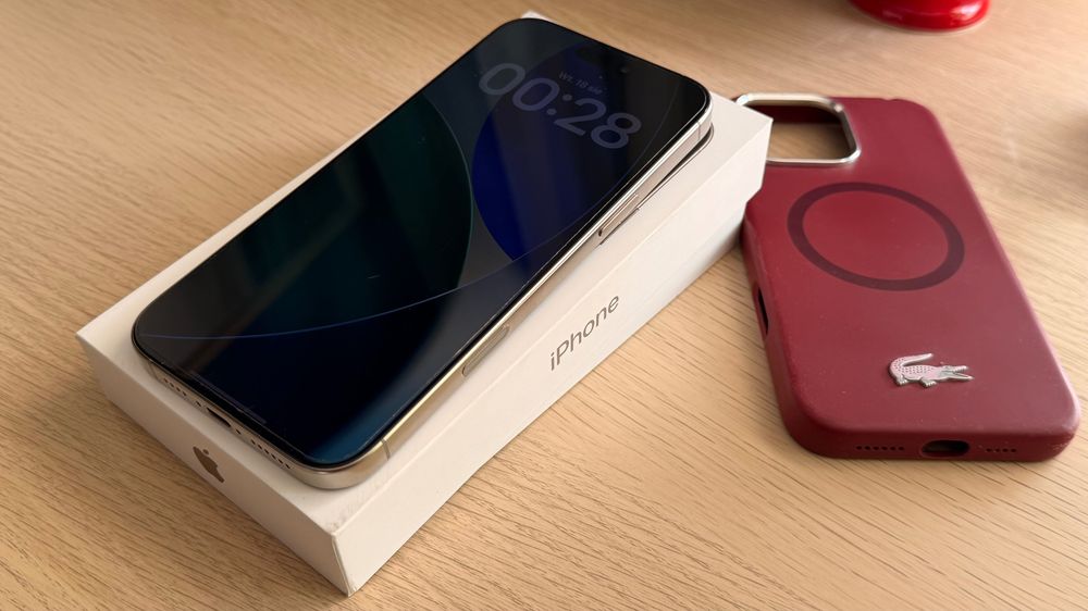 iPhone 16 Pro Max 256 GB — Natural Titanium — idealny stan