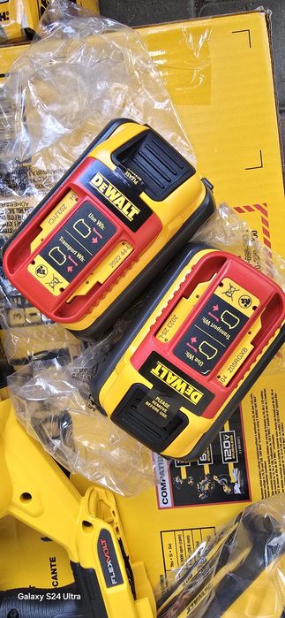 DCB609 flexvolt DeWALT