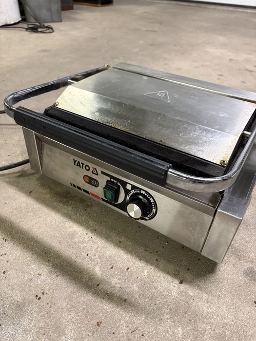 Kontakt grill elektryczny panini gładki/ryflowany Yato