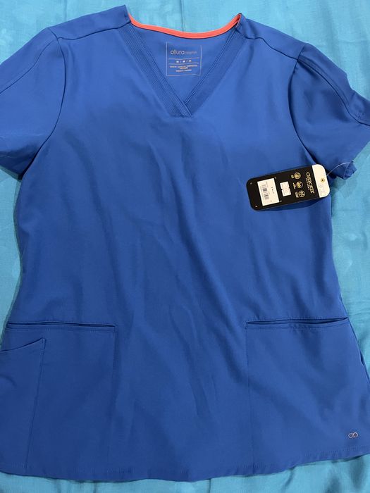 Медичний топ allura