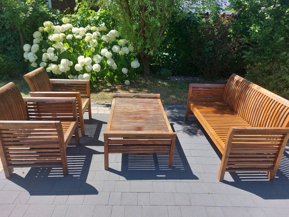 Sprzedam meble ogrodowe drzewo egzotyczne do renowacji