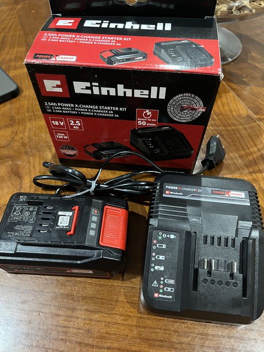 Conjunto de Carregador e Bateria EINHELL