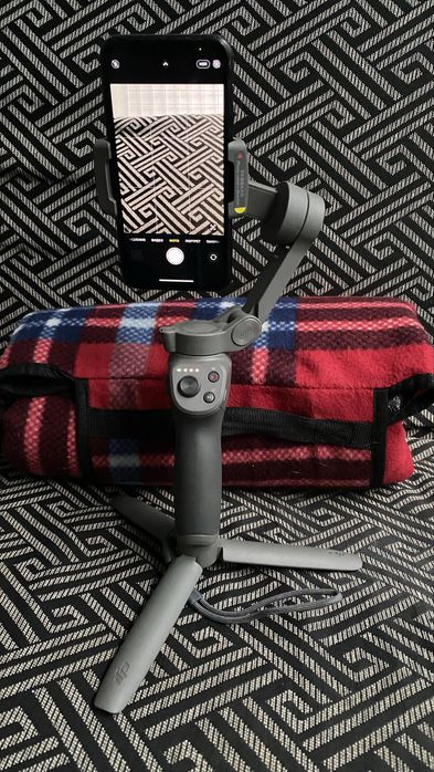 Продам dji osmo mobile 3 combo повний комплект
