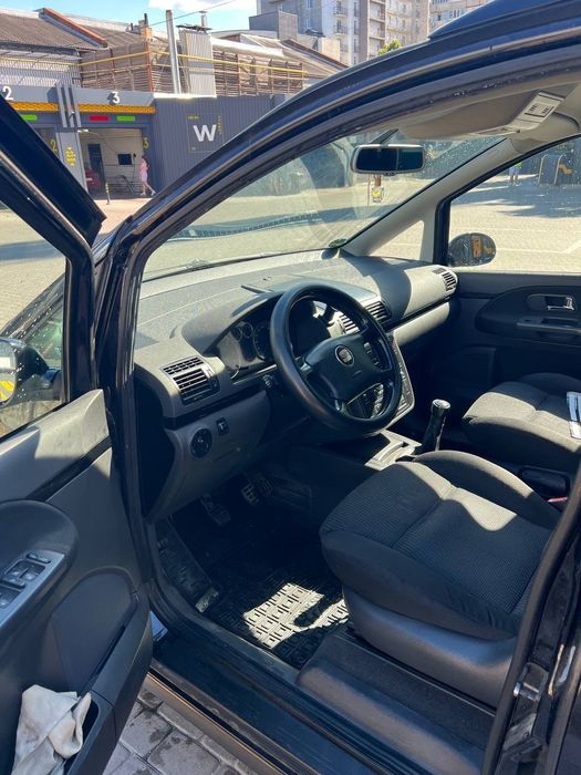 Продается Seat Alhambra