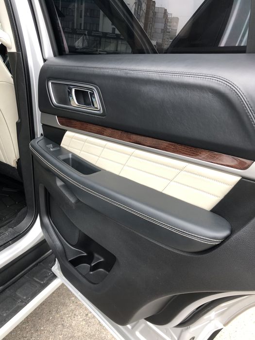 Ford FORD Explorer 2017 VIN 1FM5K8HT5HGB84475 фото оголошення 10 з 24