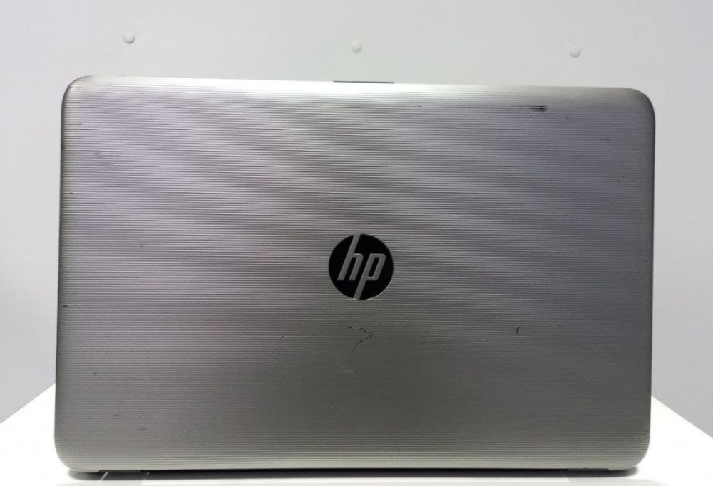 Ноутбук HP Core i3, 8GB