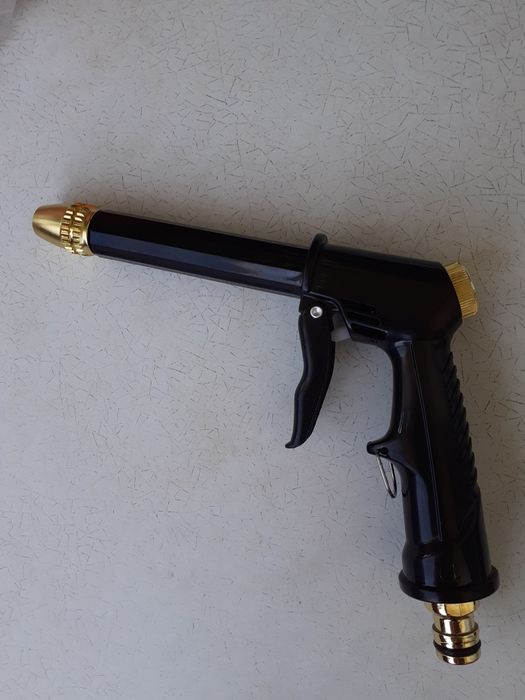 водяной пистолет высокого давления,мойка транспорта,полив