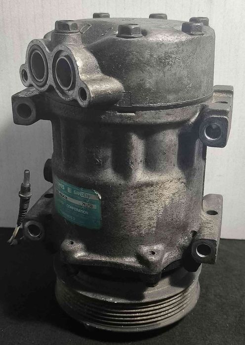 Compressor Ar Condicionado 7700859676D - RENAULT LAGUNA I