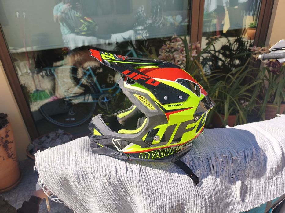 Capacete ufo diamond 40th
