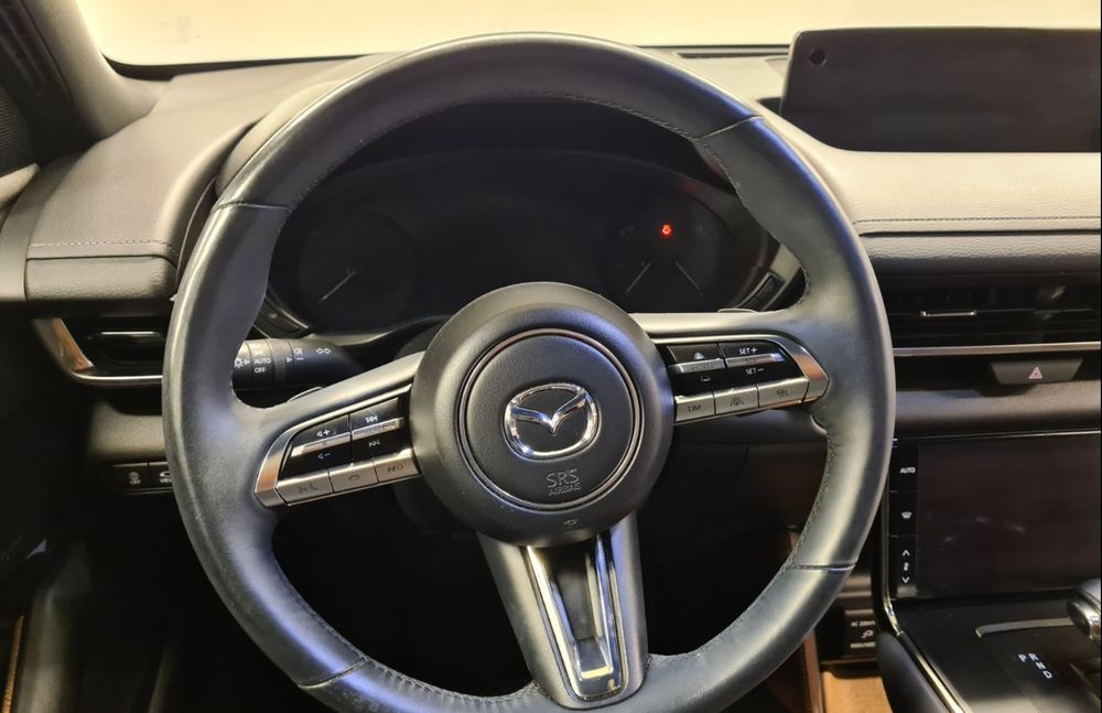 Mazda MX-30 електромобіль