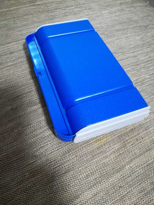 Продаю  магнитные нарды от компании Piatnik.