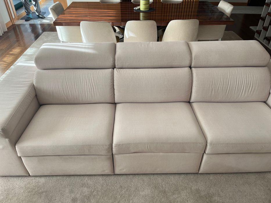 Sofá eléctrico + arrumação em bom estado 275x100