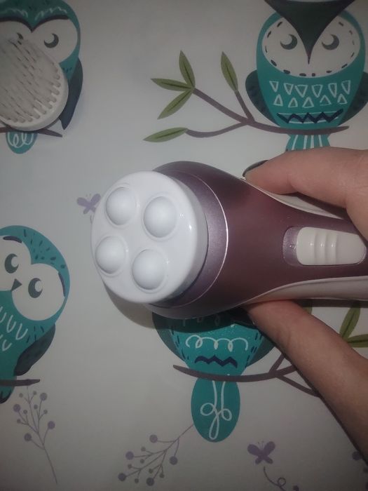 Щітка для обличчя