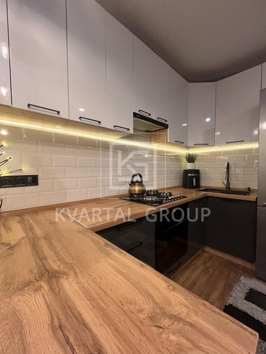 Стильний ремонт! Дві кімнати! Газ! Підземний паркінг! Ірпінь!