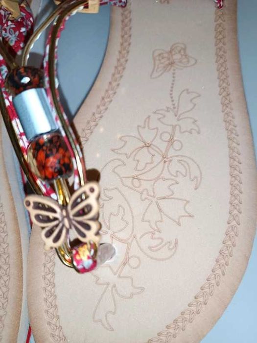 Sandálias Confortáveis de sola flexível, n.º 39 - NOVAS