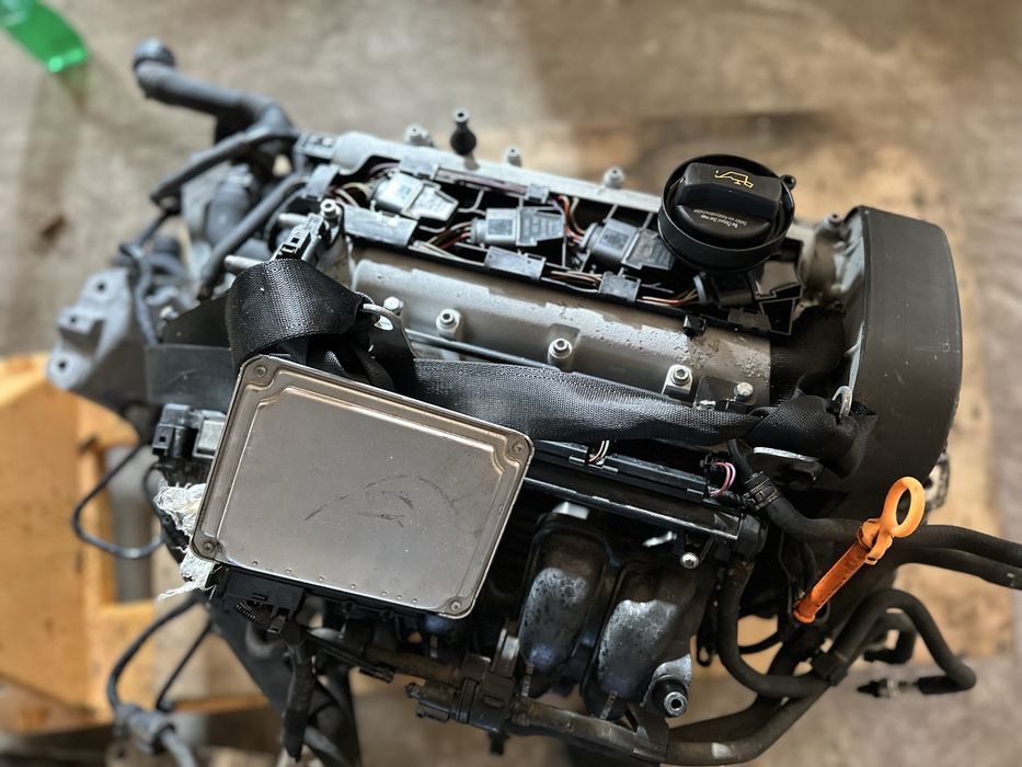 Двигун VW Caddy 1.4  APE 028932 27