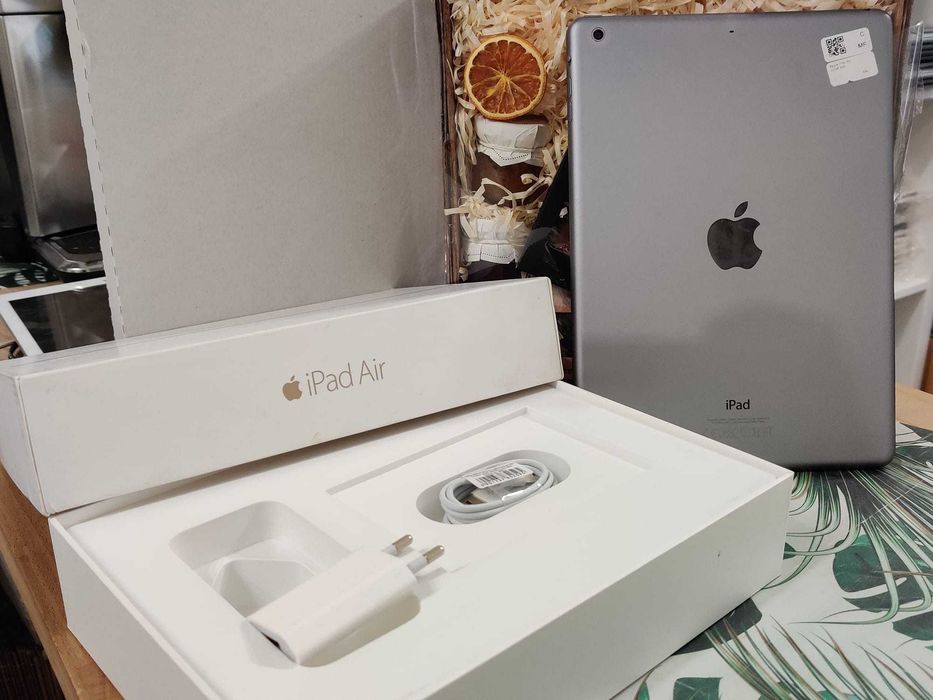 Tablet Apple iPad Air 2 16GB WIFI SPACE GREY SZARY Gwarancja Faktura