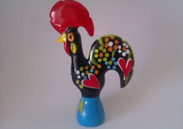 Lote de 10 Galos de Barcelos novos, em Cerâmica - Aprox. 9 cm