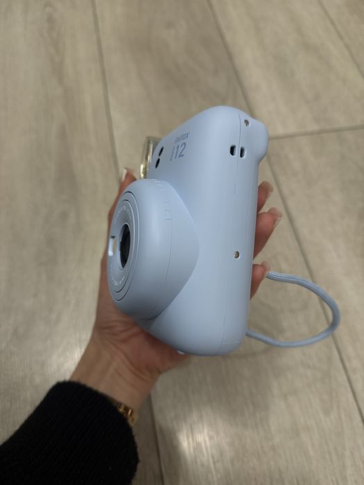 Fujifilm INSTAX Mini 12
