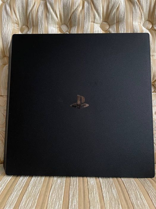 Playstation 4 pro на 1 терабайт