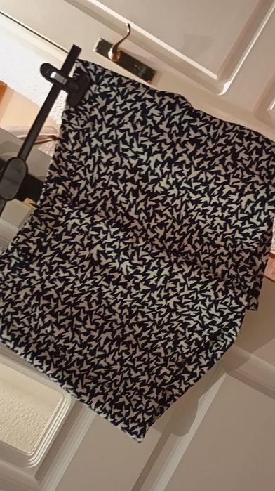 Calção de padrão azul e branco novos