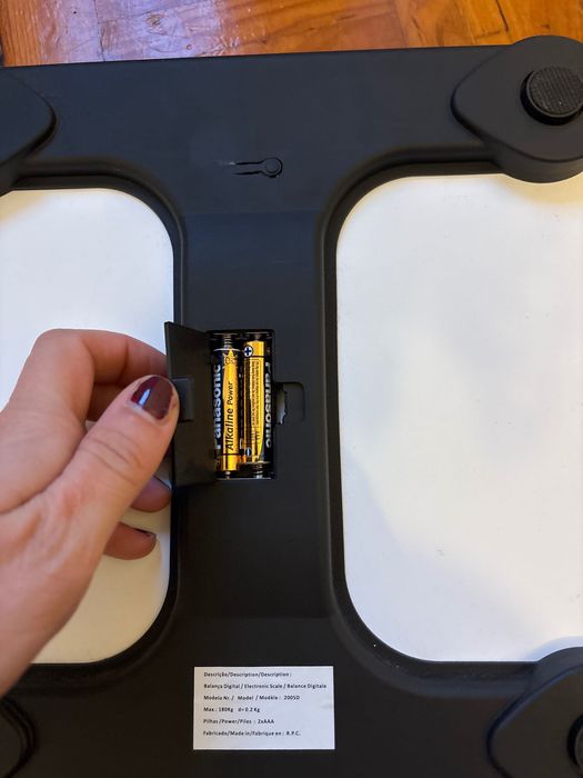 Balança digital (max 180kg)