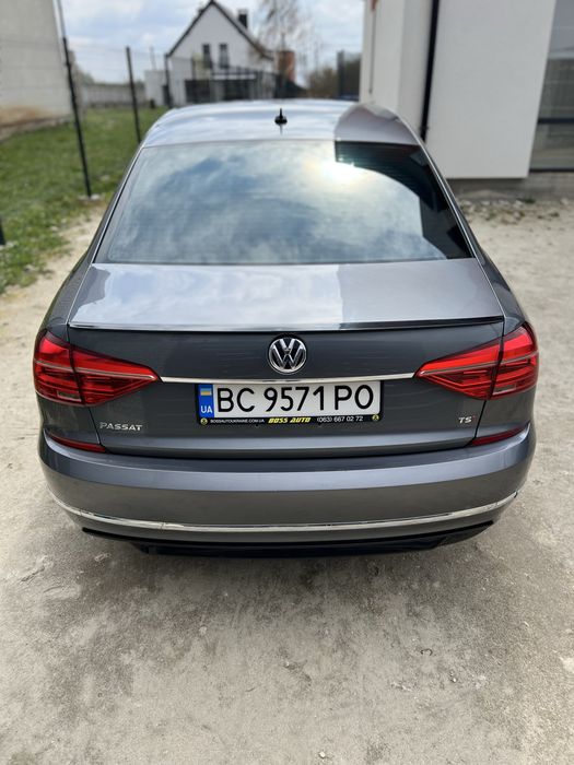 Volkswagen Passat B7 (NMS) R-line 1.8 2016р.