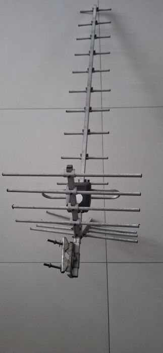 Antena kierunkowa DIPOL Yagi UHF DVB-T – sprawna