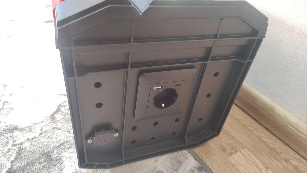 Зарядная станция