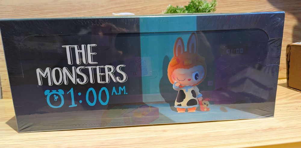 Labubu The Monsters 1:00 A.M. Лабубу Монстри