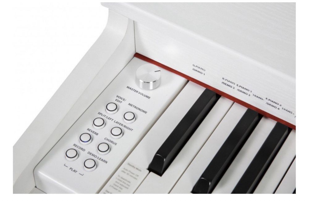 Цифрове піаніно Kurzvweil M70 WH