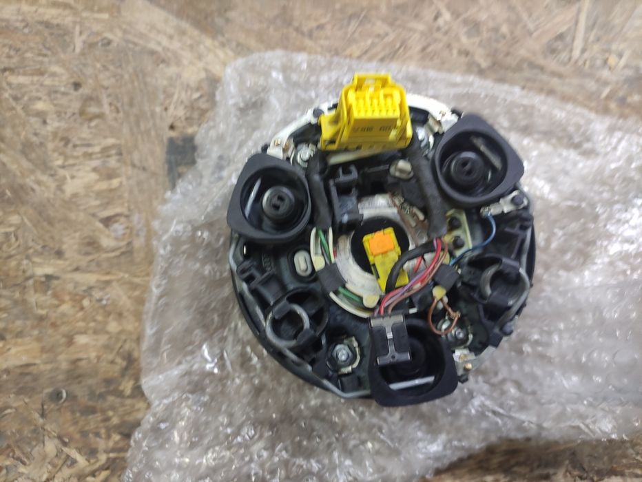 Подушка безопасности в руль AUDI S-5,A-3,4,6,8 AIRBAG/SRS/USA
