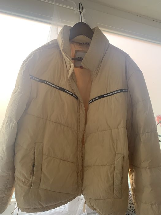 Tommy Jeans Puffer Jacket, Size M